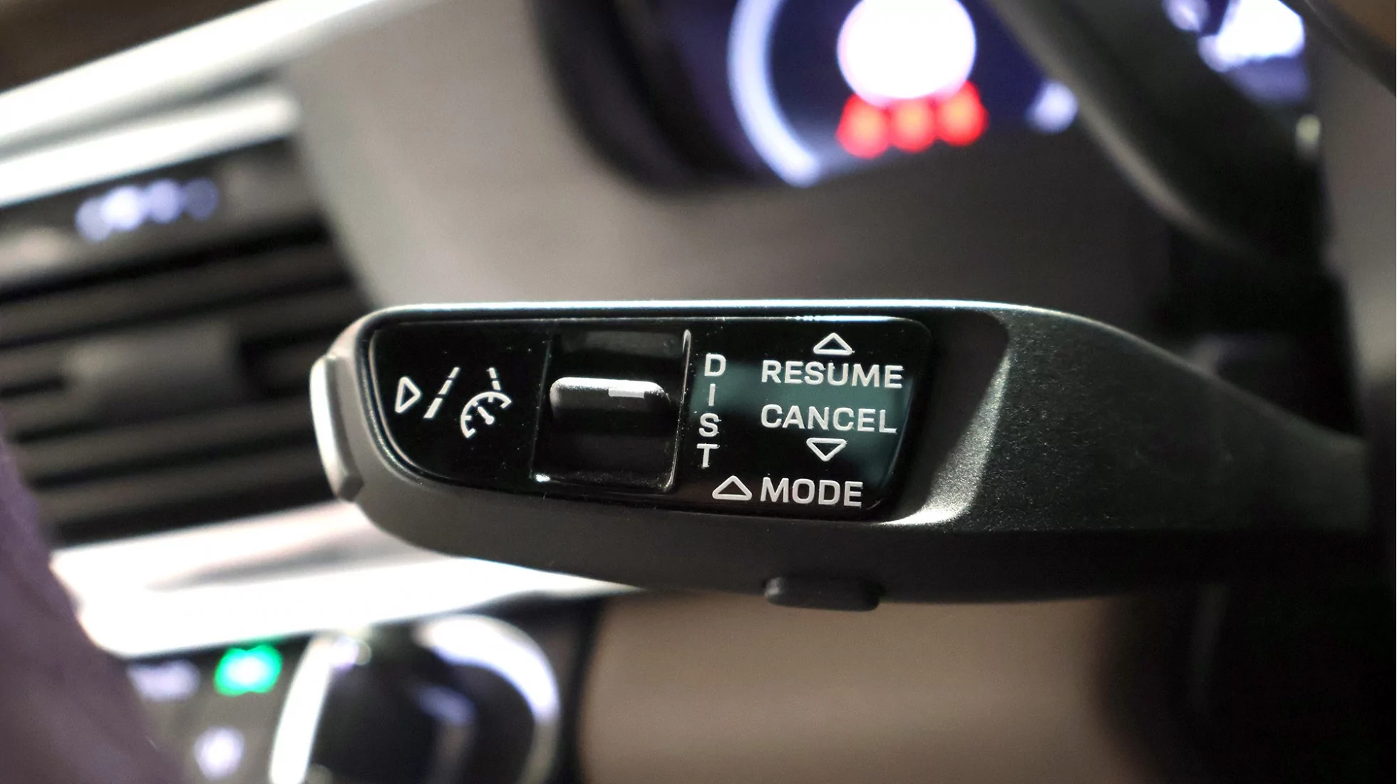 Porsche Panamera Sport Turismo 4-E Hybrid