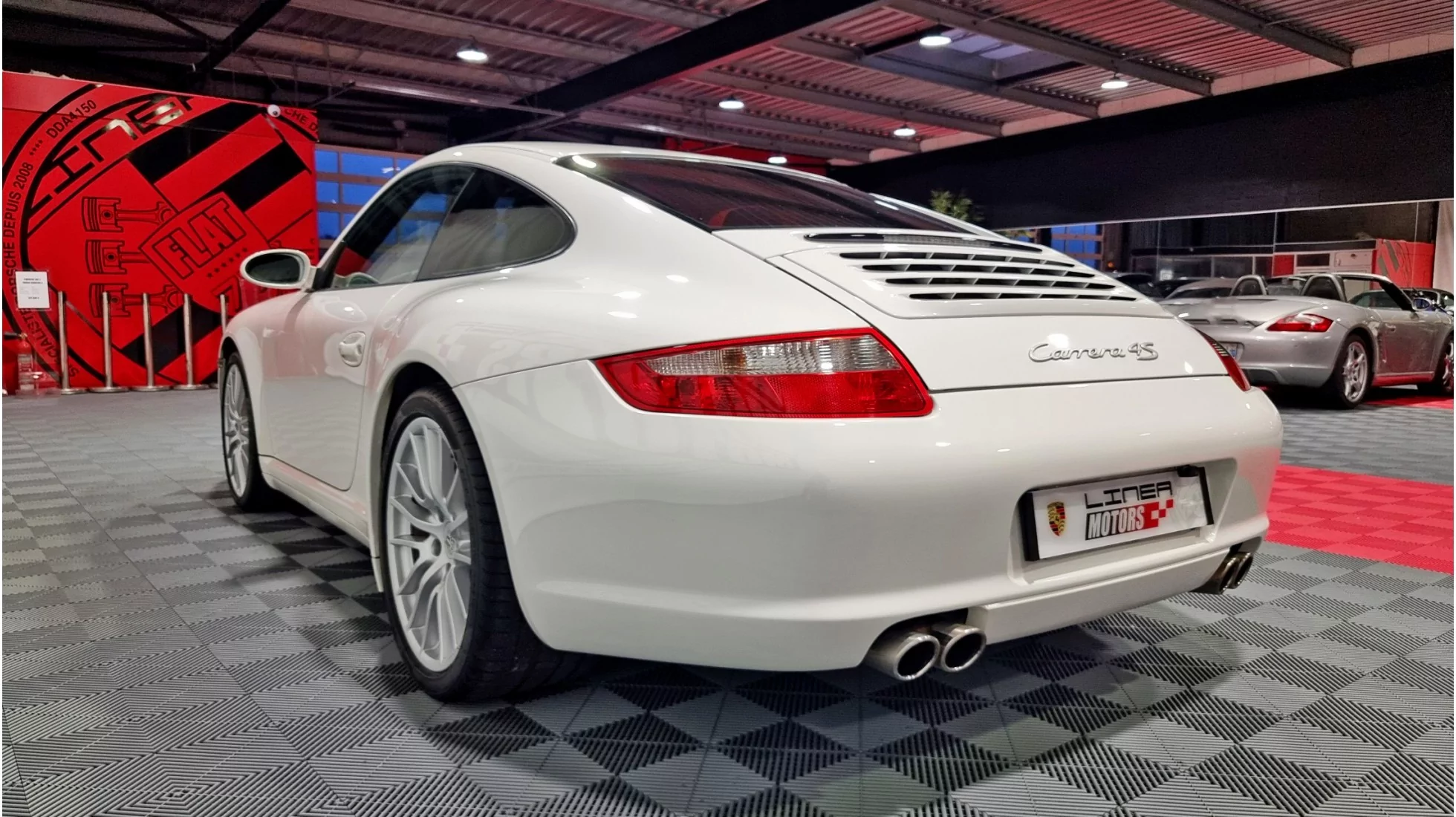 Porsche 997 Carrera 4S 355