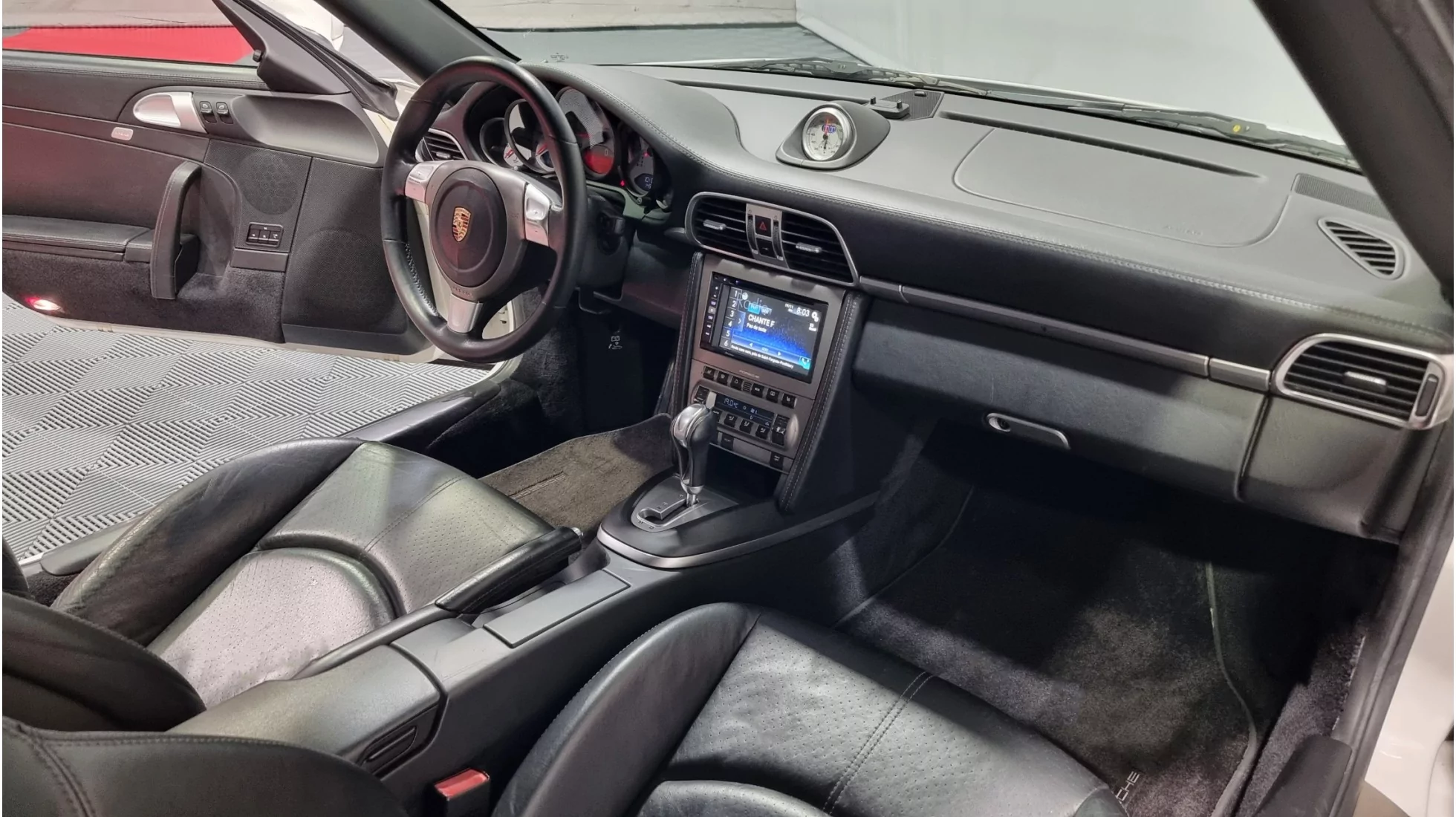 Porsche 997 Carrera 4S 355